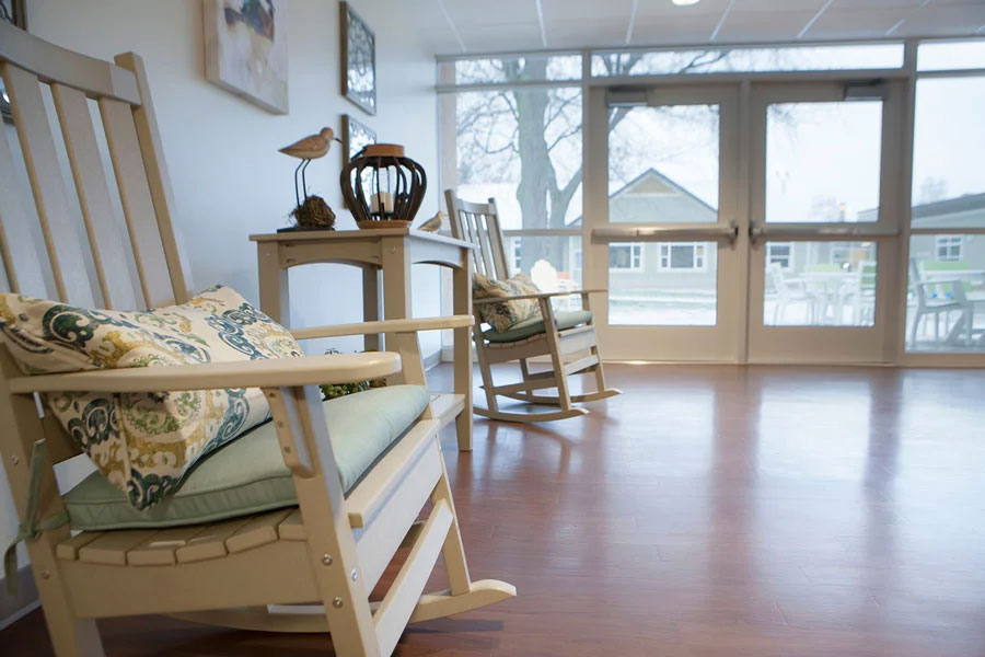 rocking chairs in entryway